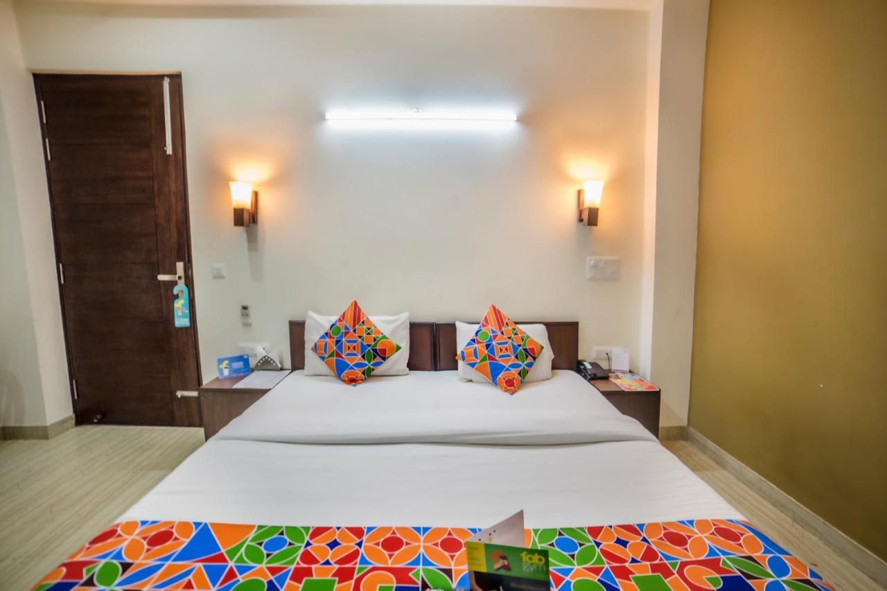 Fabhotel Mannat Residency Sec 52 غورغاون المظهر الخارجي الصورة