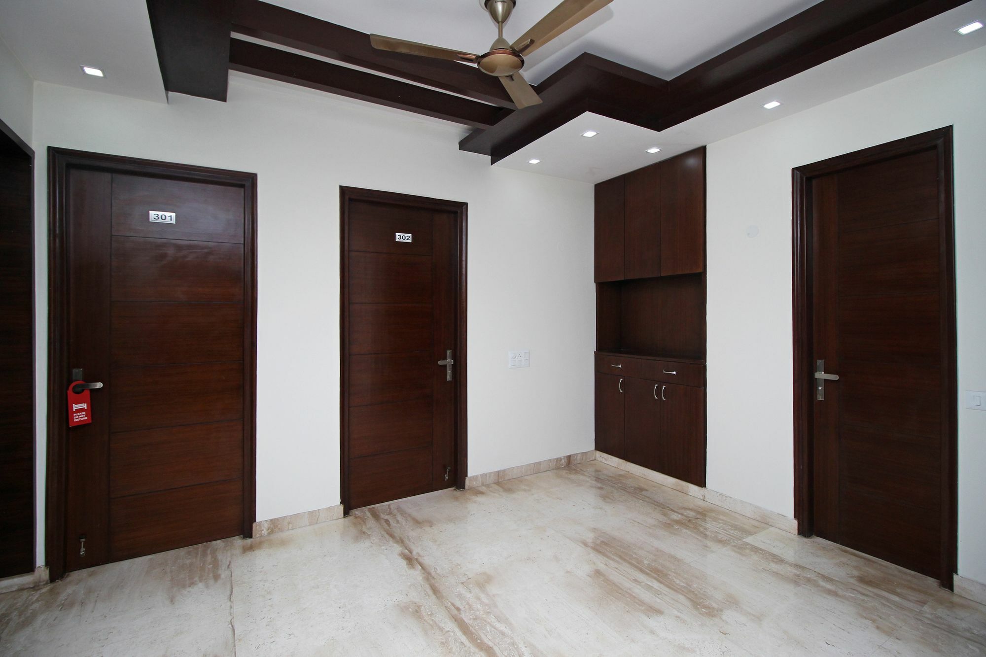 Fabhotel Mannat Residency Sec 52 غورغاون المظهر الخارجي الصورة